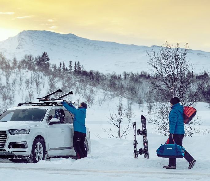 ”Jak_przewozić_narty_w_samochodzie”