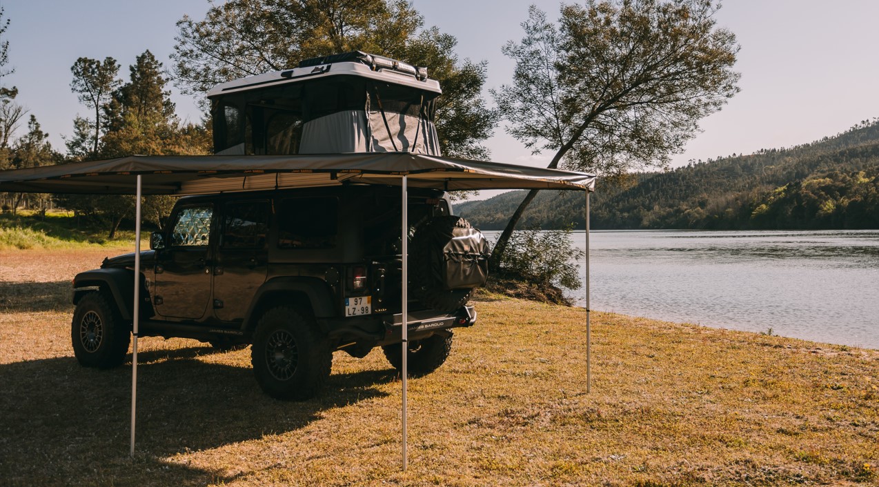 ”Namioty_dachowe_James_Baroud”