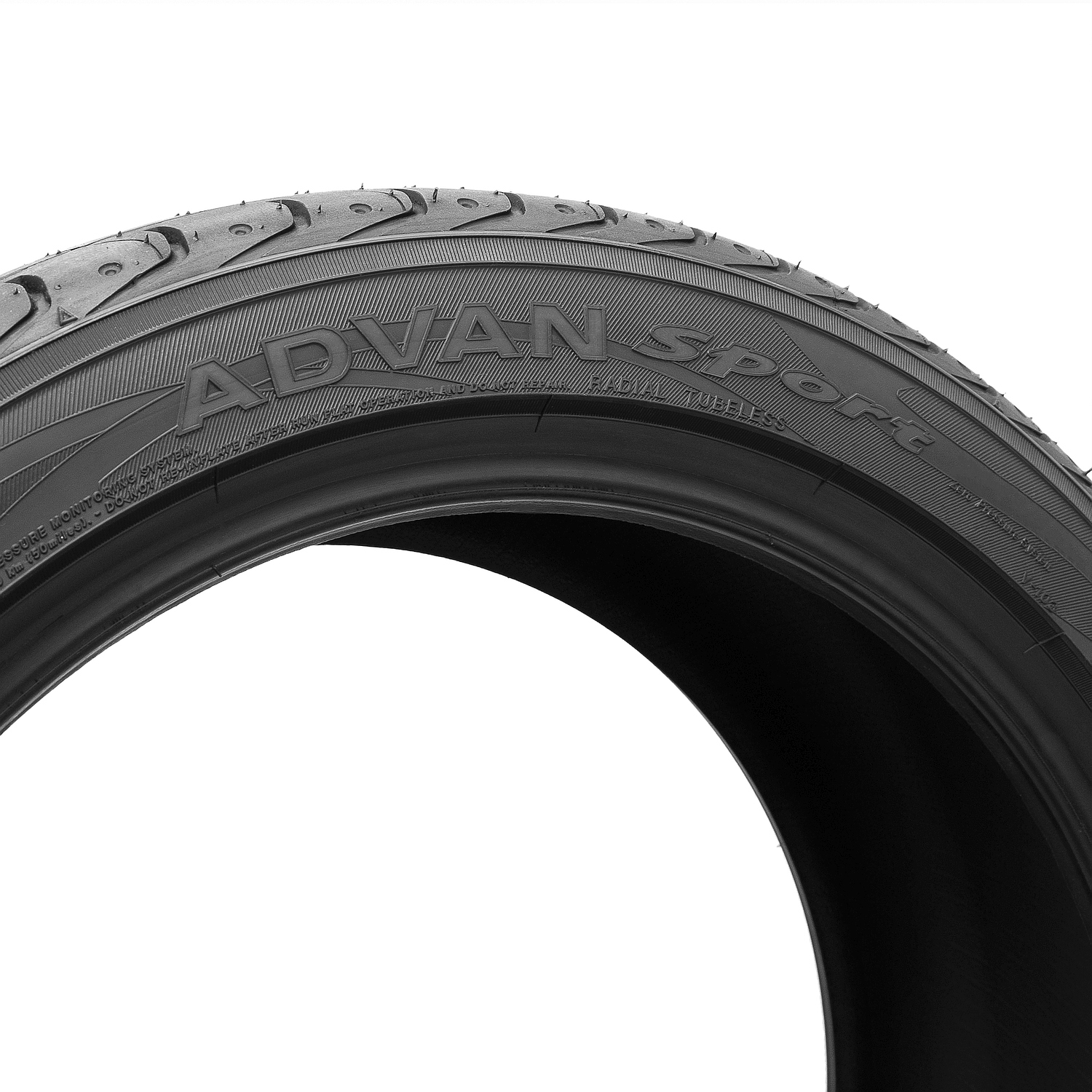 Galeria_Yokohama_Yokohama ADVAN Sport V103_5