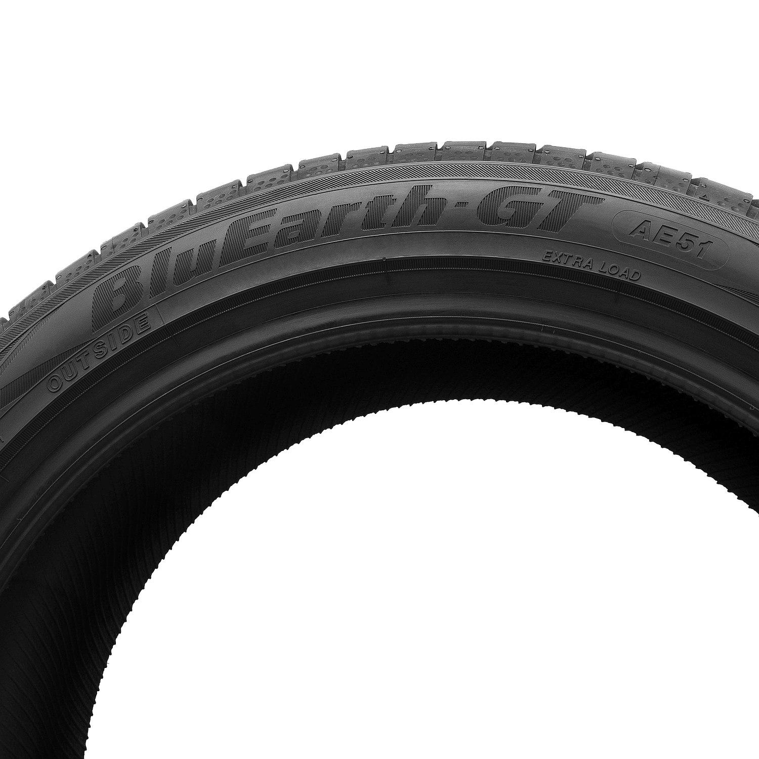 Galeria_Yokohama_Yokohama BluEarth-GT AE51_5