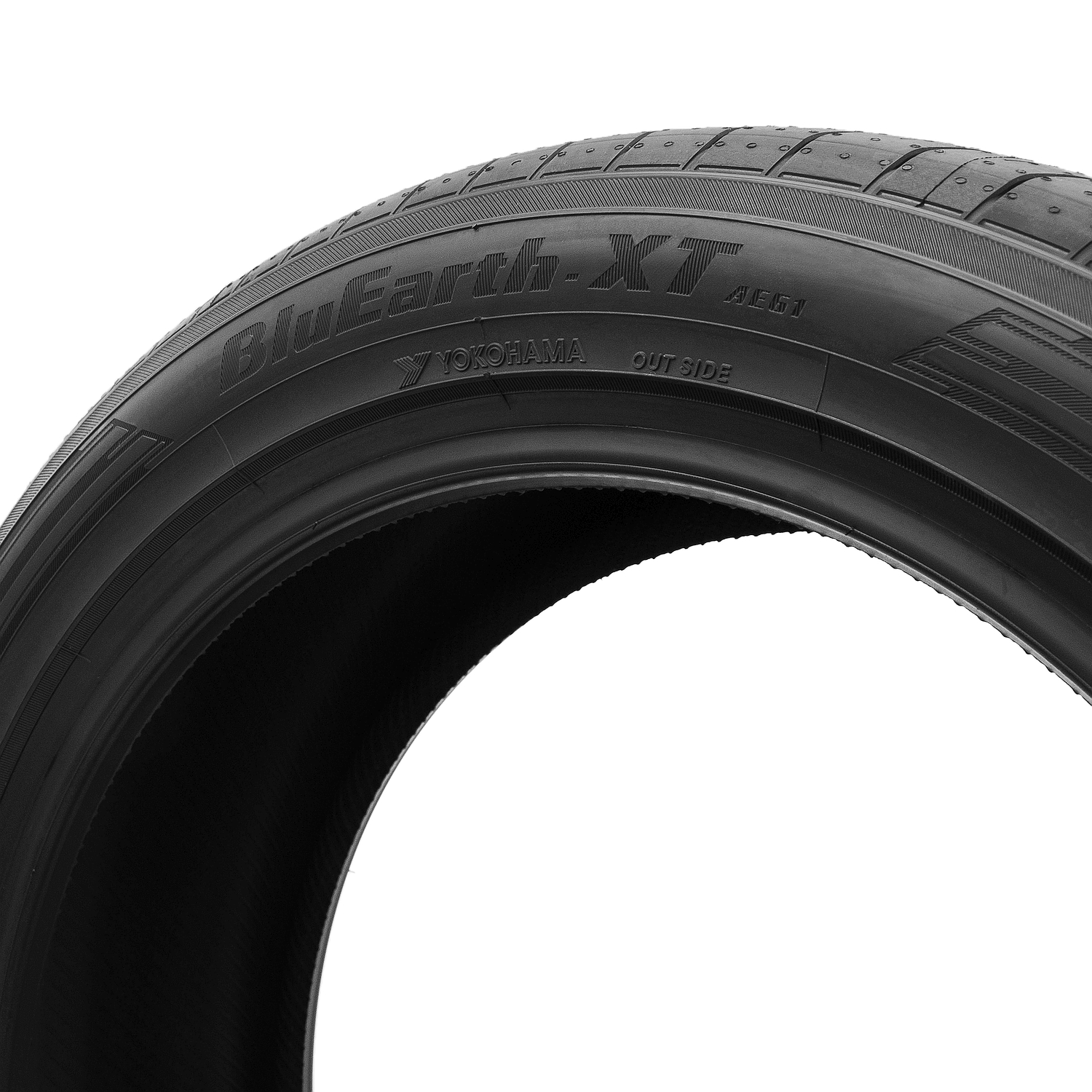 Galeria_Yokohama_Yokohama BluEarth-XT AE61_5